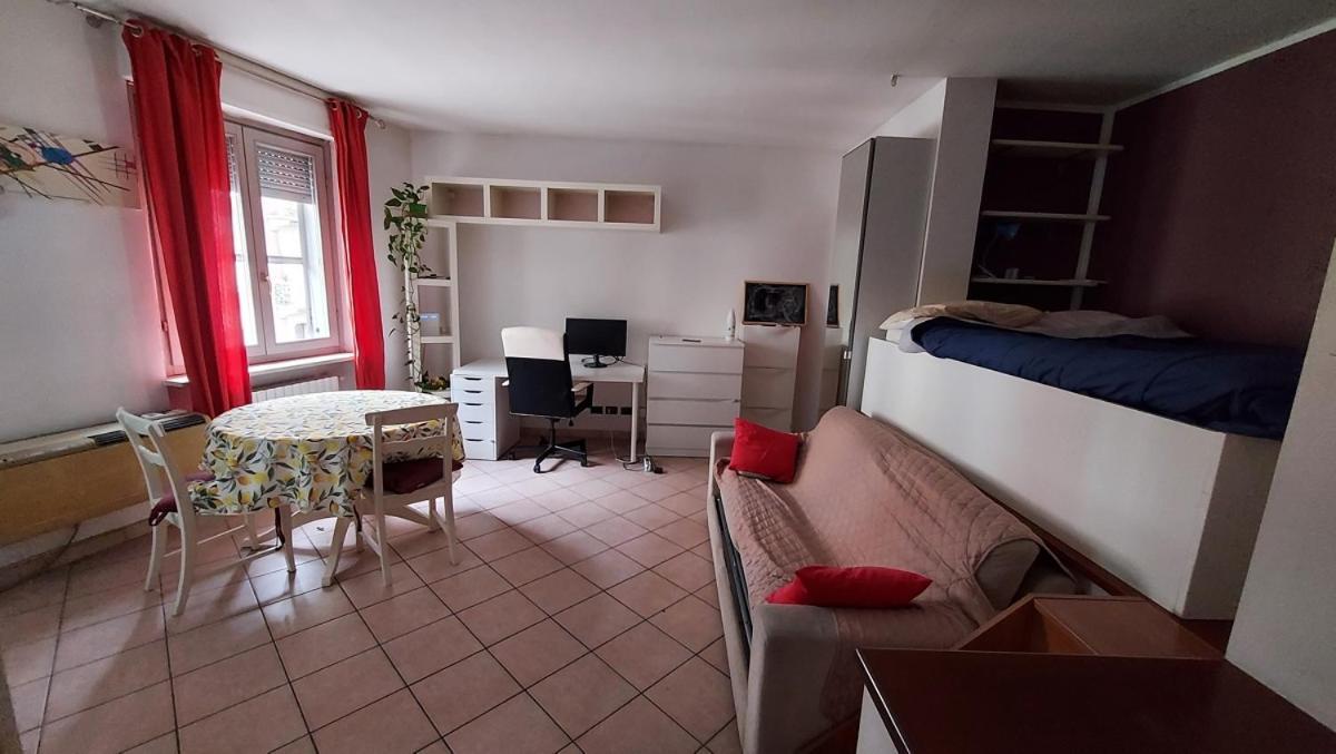 Apartment Near Metro Turin Exterior foto